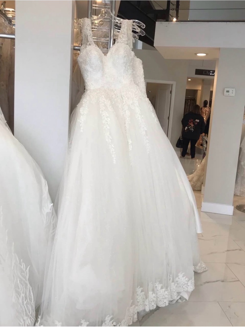 Chez Jordan Wedding Dress 🤍